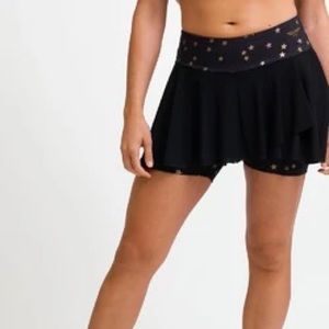 Wonder Woman Black Star Outskirt